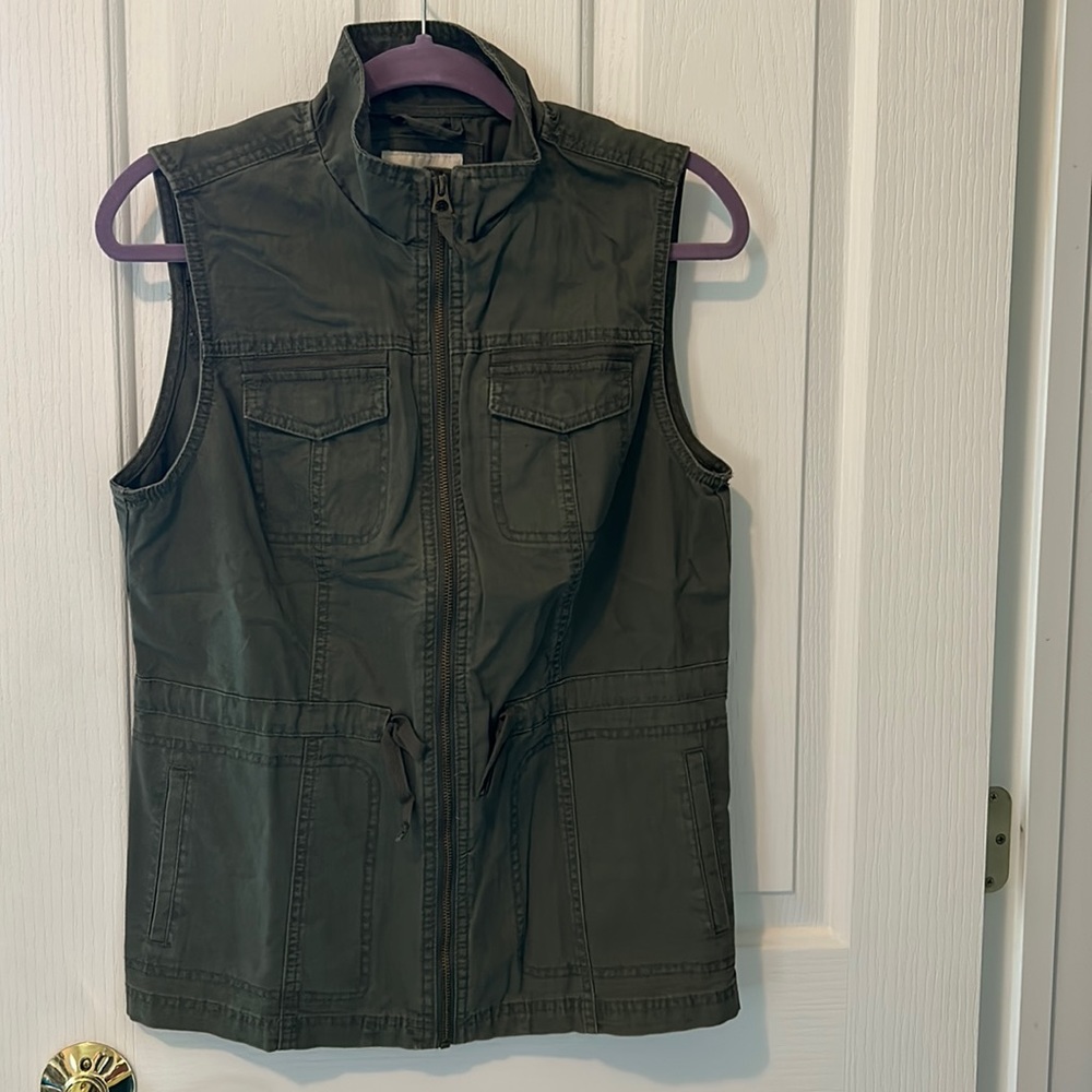 🔶 ARMY GREEN UTILITY VEST 🔶